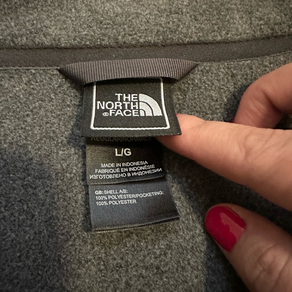 The North Face Men’s Fleece Jacket NWOT - Picture 3 of 3